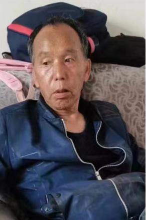 走失者照片 岳阳寻人：汨罗六旬老人走失，戴黑色...
