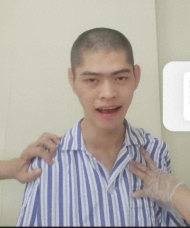 走失者照片 乌鲁木齐市寻亲：青年男子被救助，自...