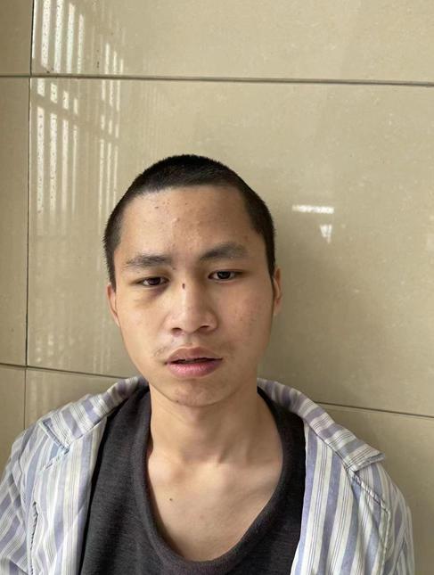 走失者照片 商丘寻亲：青年男子被救助，高1米7...