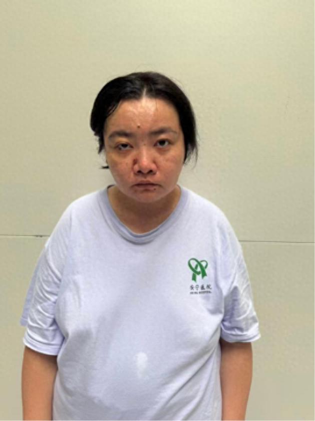 走失者照片 乌鲁木齐市寻亲：青年女子被救助，自...