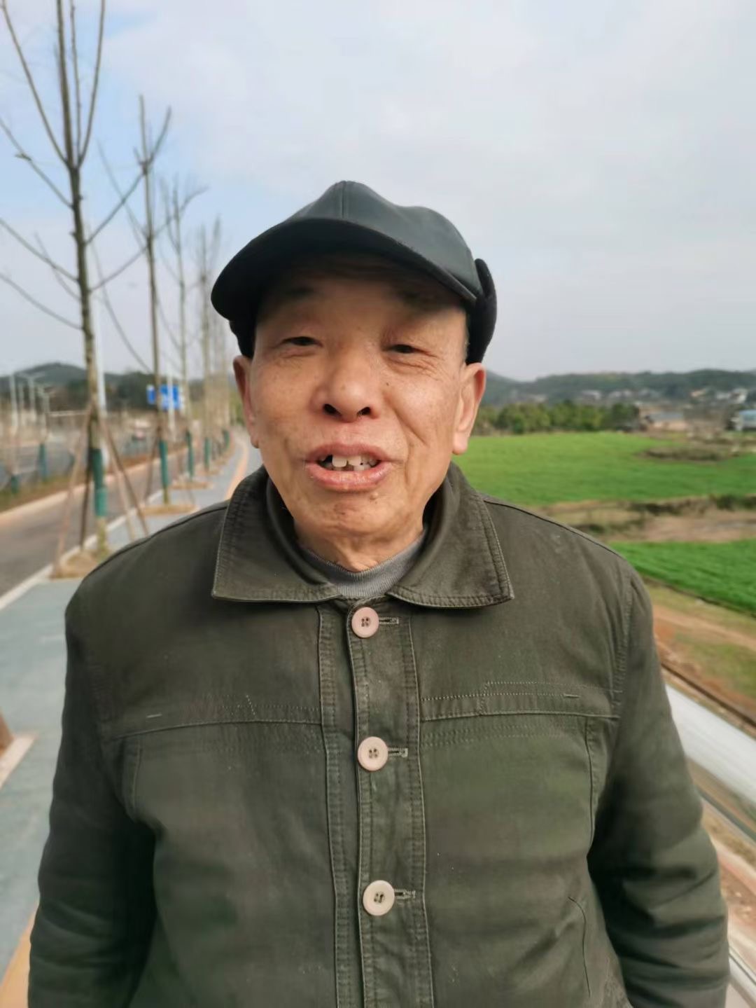 走失者照片 株洲寻人：八旬老人走失，穿灰色上衣...