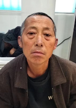 走失者照片 成都寻亲：六旬老人被救助，穿深色上...