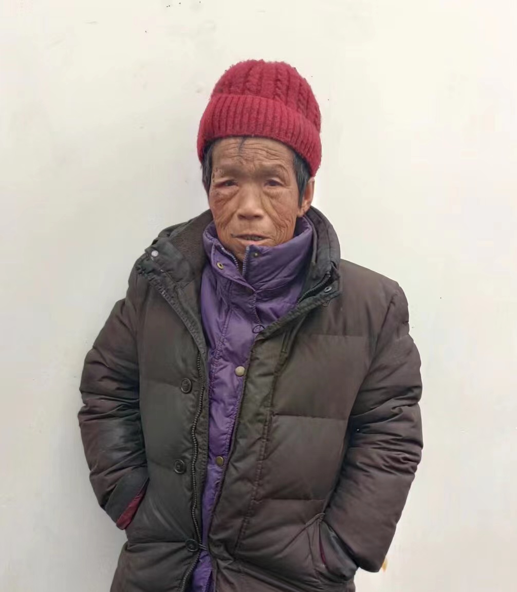 走失者照片 孝感寻亲：六旬老太被救助，自述叫褚...