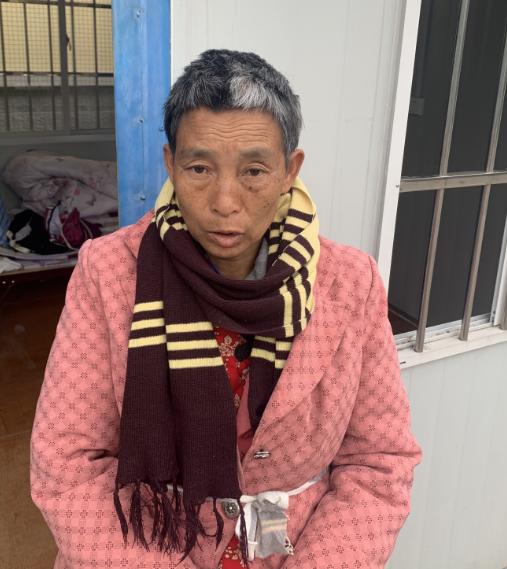 走失者照片 南京寻亲：六旬老太被救助，高1米5...