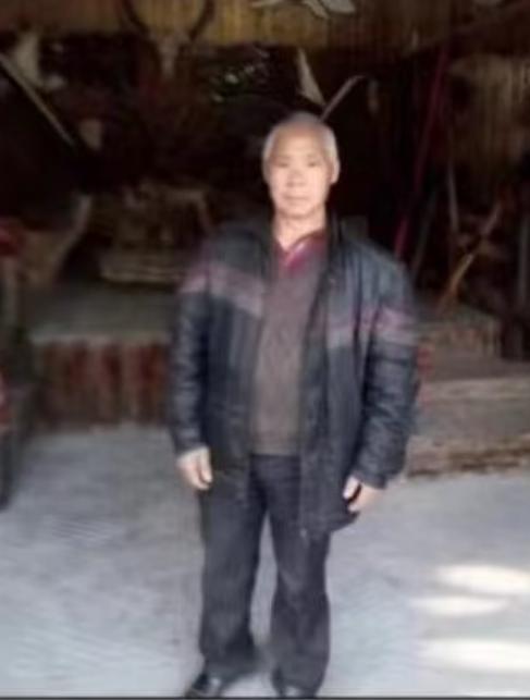 走失者照片 揭阳普宁急寻：六旬老人走失，穿灰白...