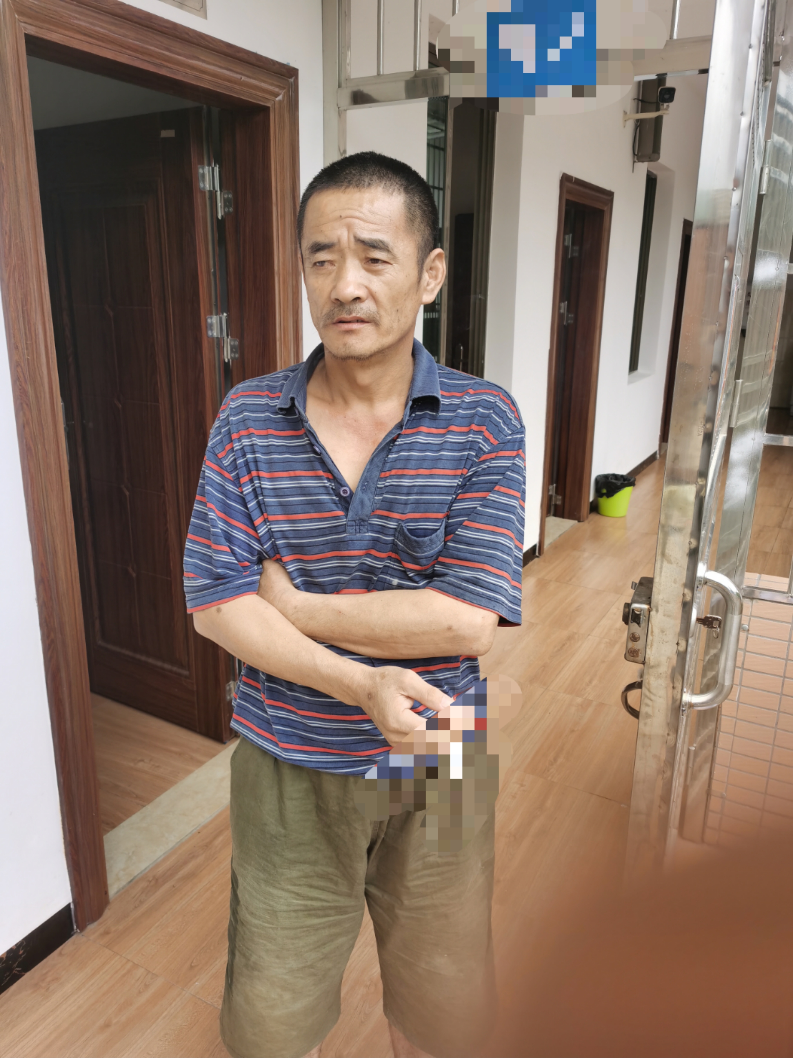 走失者照片 韶关急寻：五旬聋哑男子失联，背黑色...