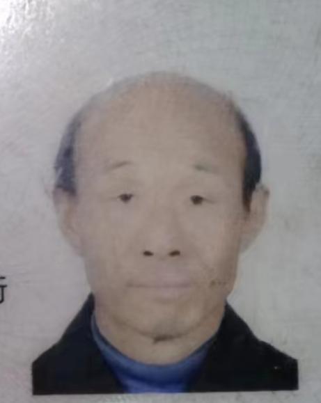 走失者照片 安阳急寻：六旬老人走失，患脑梗，戴...
