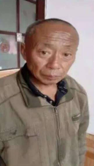 走失者照片 德州急寻：六旬老人走失，穿棕色外套...