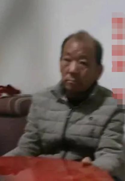 走失者照片 紧急寻人：安康六旬老人失联，高1米...