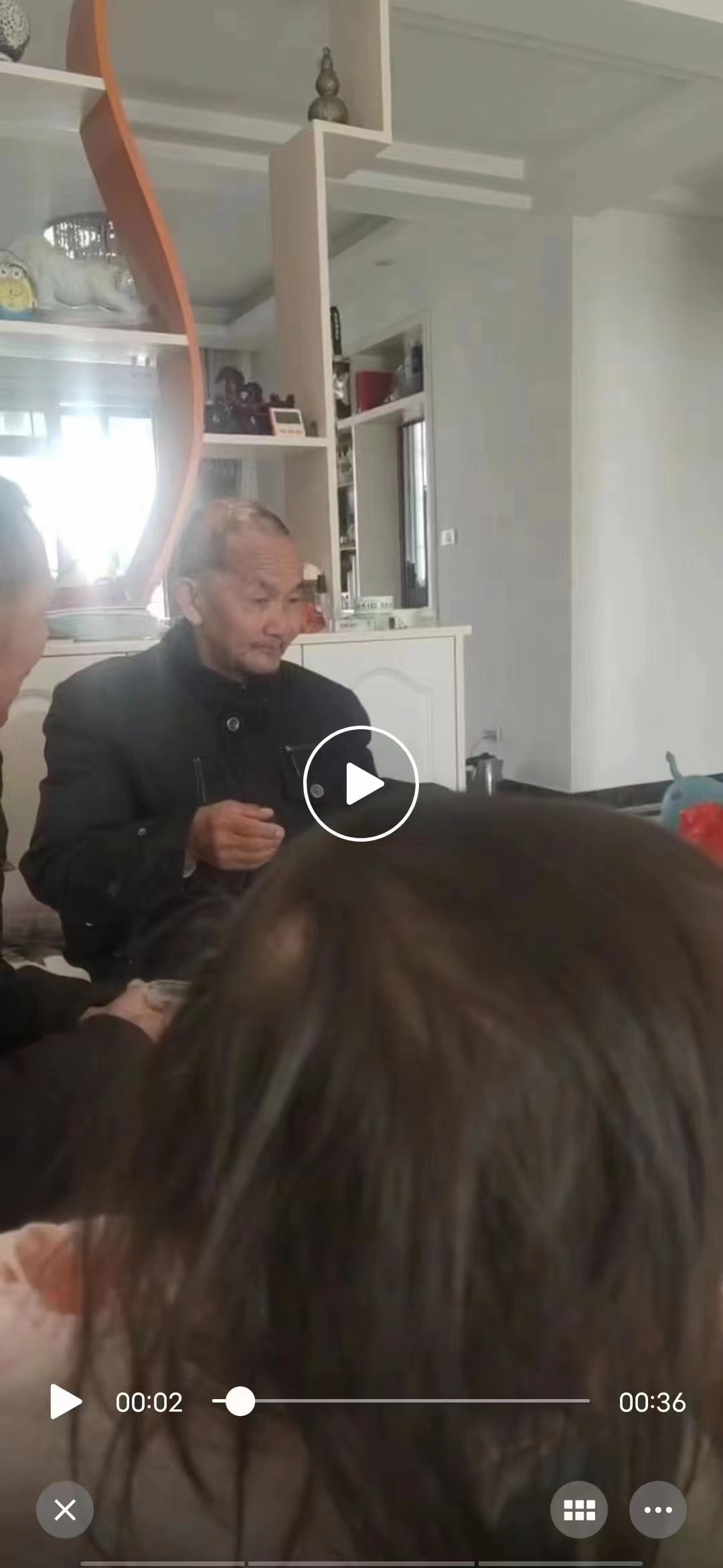 走失者照片 荆门京山急寻：七旬老人走失，穿黑色...