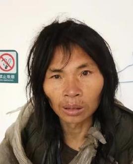 走失者照片 九江瑞昌寻亲：中年男子被救助，穿黑...