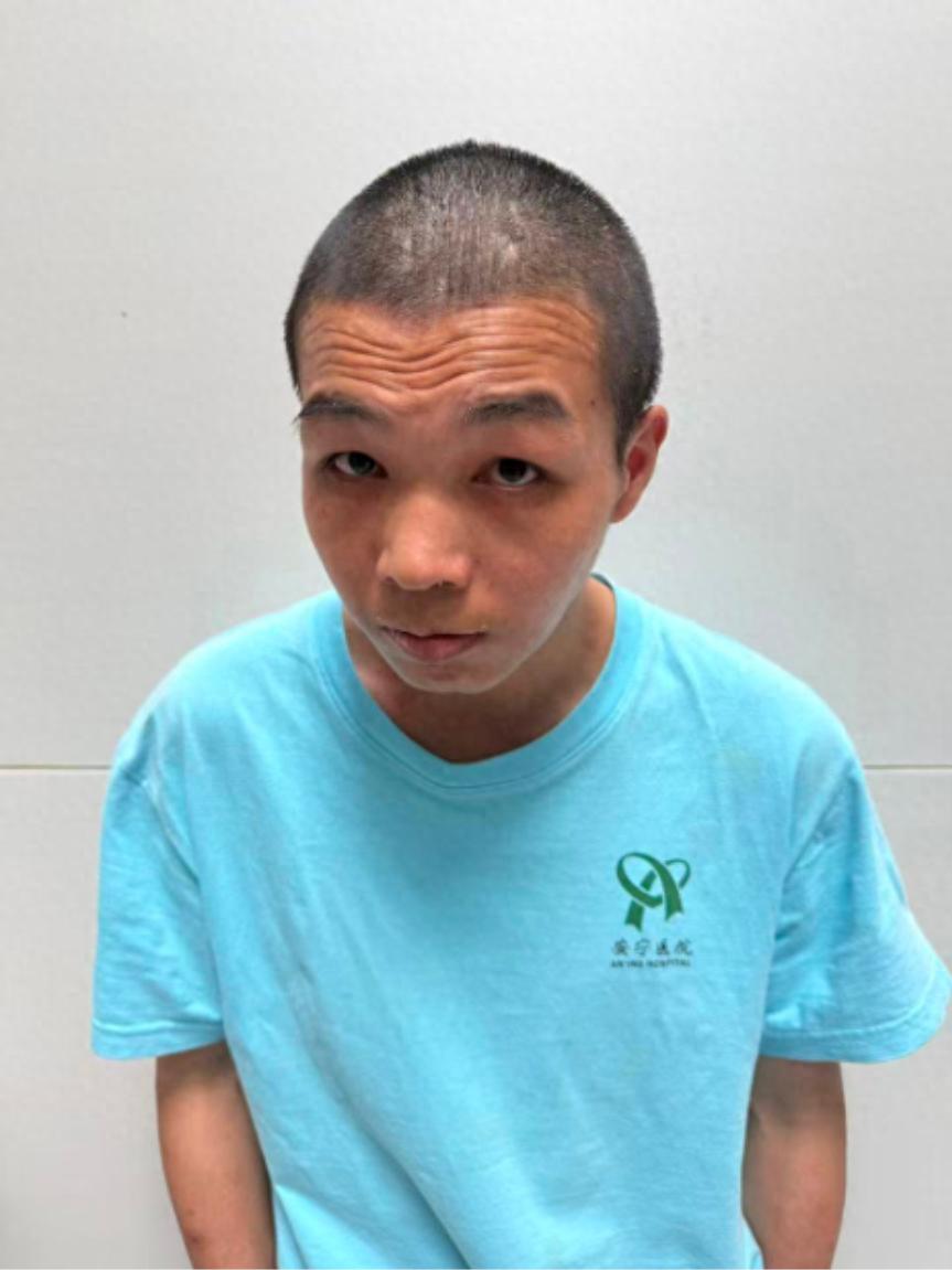 走失者照片 乌鲁木齐市寻亲：青年男子被救助，自...