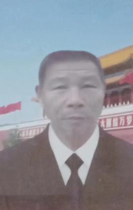 走失者照片 防城港寻人：七旬老人失联，穿蓝色上...