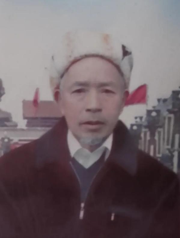 走失者照片 紧急寻人：铜仁七旬老人失联，高1米...