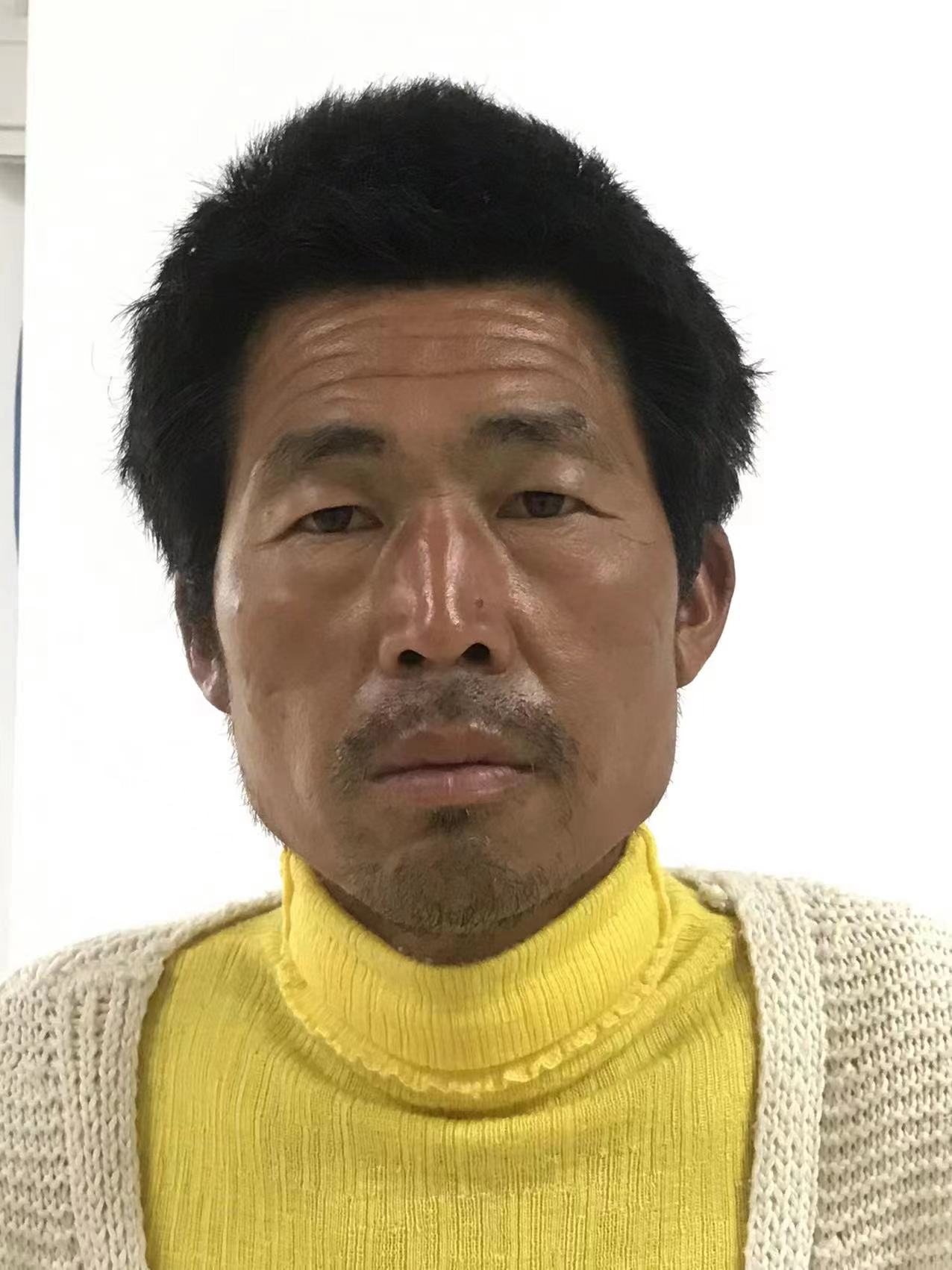 走失者照片 广州寻亲：中年男子被救助，穿黄色上...