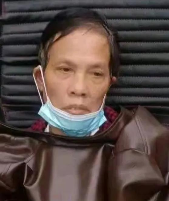 走失者照片 紧急寻人！宜宾七旬老太走失，患精神...