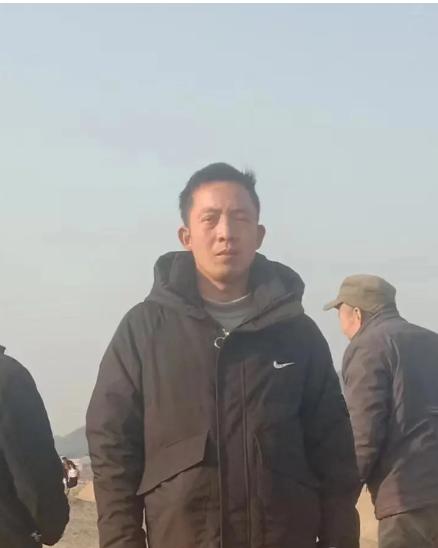 走失者照片 益阳急寻：中年男子走失，患精神障碍...