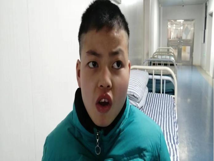 走失者照片 谁家孩子走丢了？南阳14岁女孩被救...