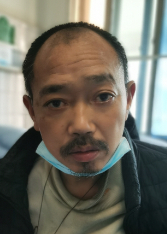 走失者照片 成都寻亲：五旬男子被救助，穿黑色外...