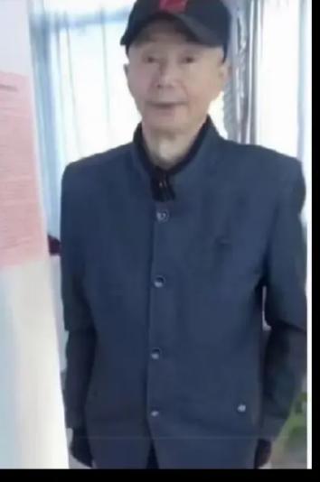 走失者照片 广安五旬男子走失，戴黑色鸭舌帽，穿...