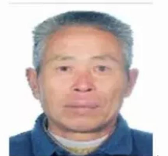 走失者照片 岳阳急寻：七旬老人失联，穿环卫工人...