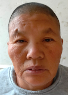 走失者照片 玉林寻亲：五旬女子被救助，穿灰色上...