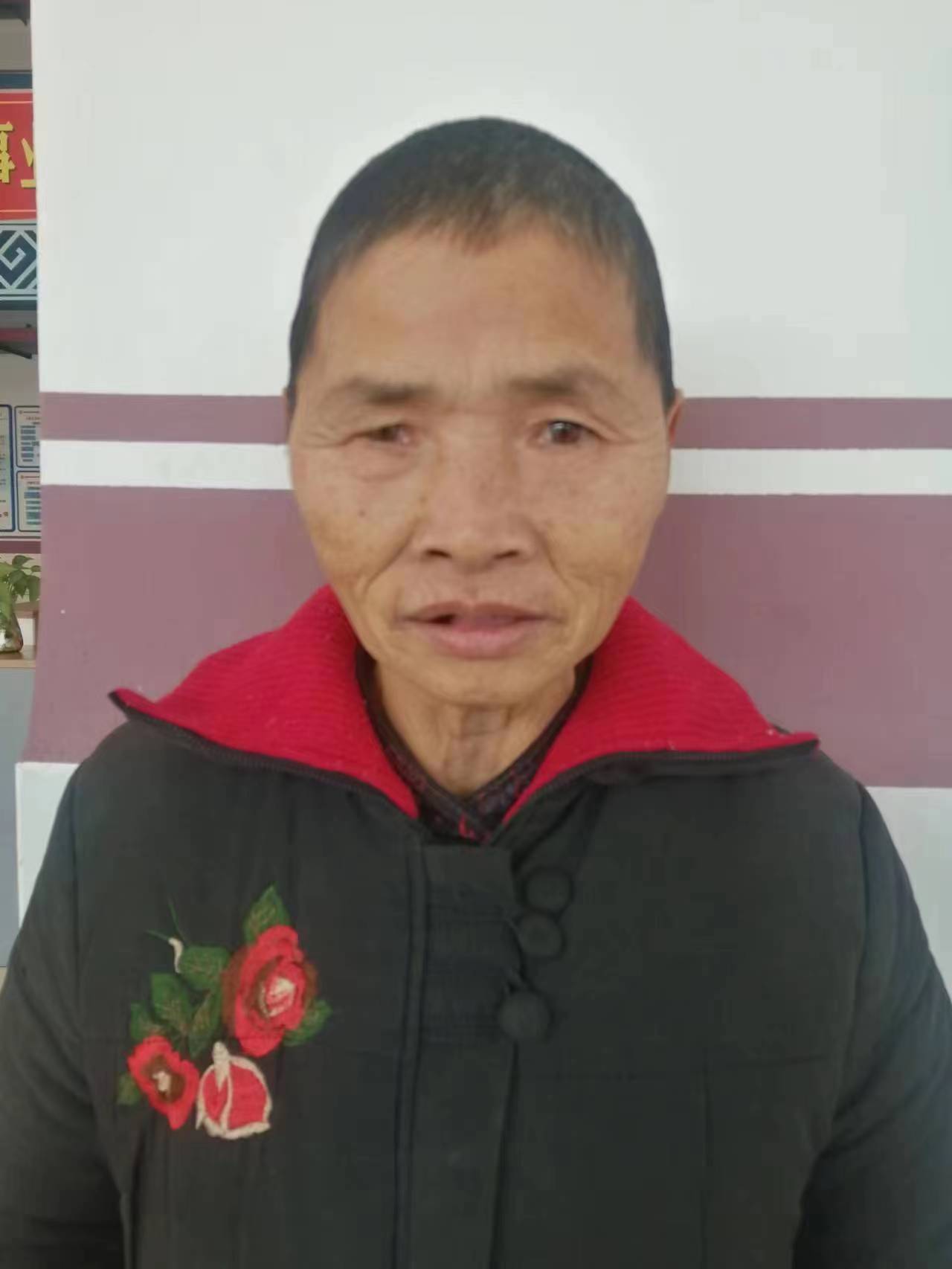 走失者照片 来宾寻亲：六旬老太被救助，疑似智力...