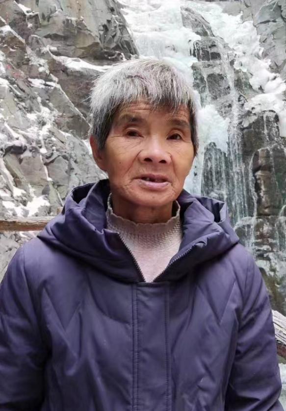 走失者照片 运城寻人：永济六旬老太走失，穿紫色...