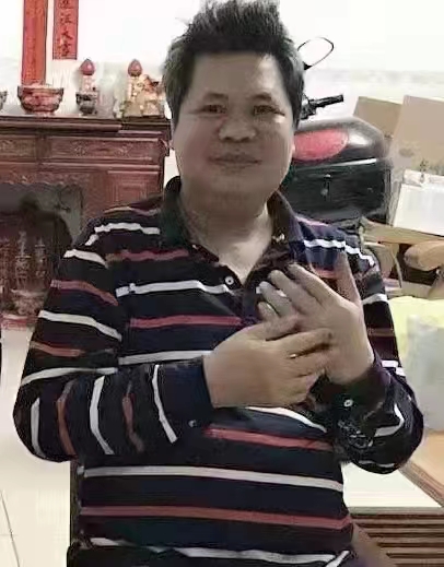 走失者照片 南宁横州急寻：五旬男子走失，患精神...
