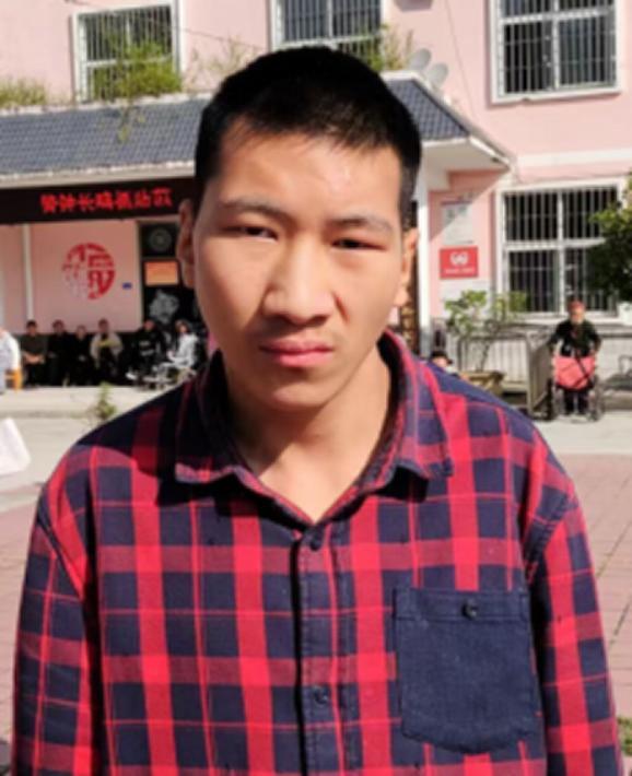 走失者照片 黔南州寻亲：19岁少年被救助多年，...