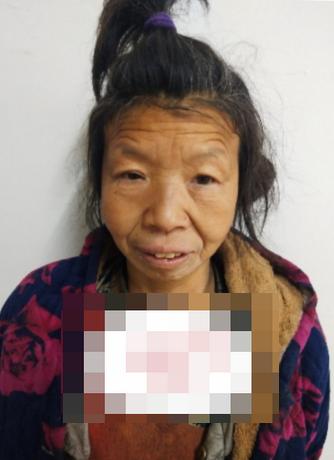 走失者照片 周口项城寻亲：六旬老太被救助，穿花...