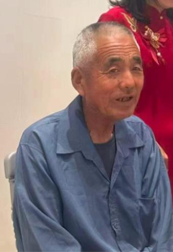走失者照片 保定市寻人：七旬老人走失，患小脑萎...