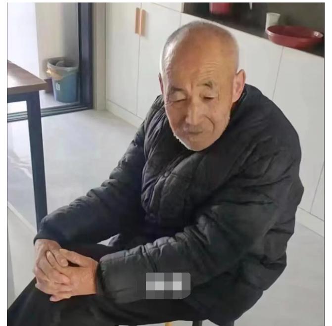 走失者照片 邯郸急寻：七旬老人走失，白发，穿黑...