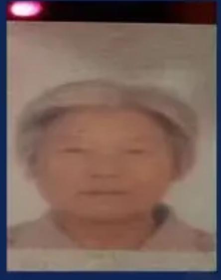 走失者照片 德州急寻：七旬老太走失，穿灰色大衣...