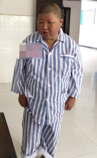 走失者照片 安顺寻亲：青年女子被救助，高1米4...