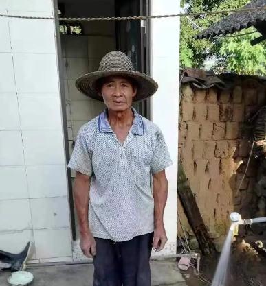 走失者照片 急寻：普洱市六旬傣族老人失联，高1...