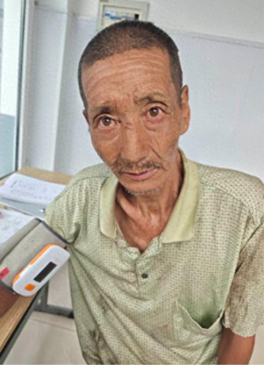 走失者照片 长治市寻亲：六旬老人被救助，高1米...