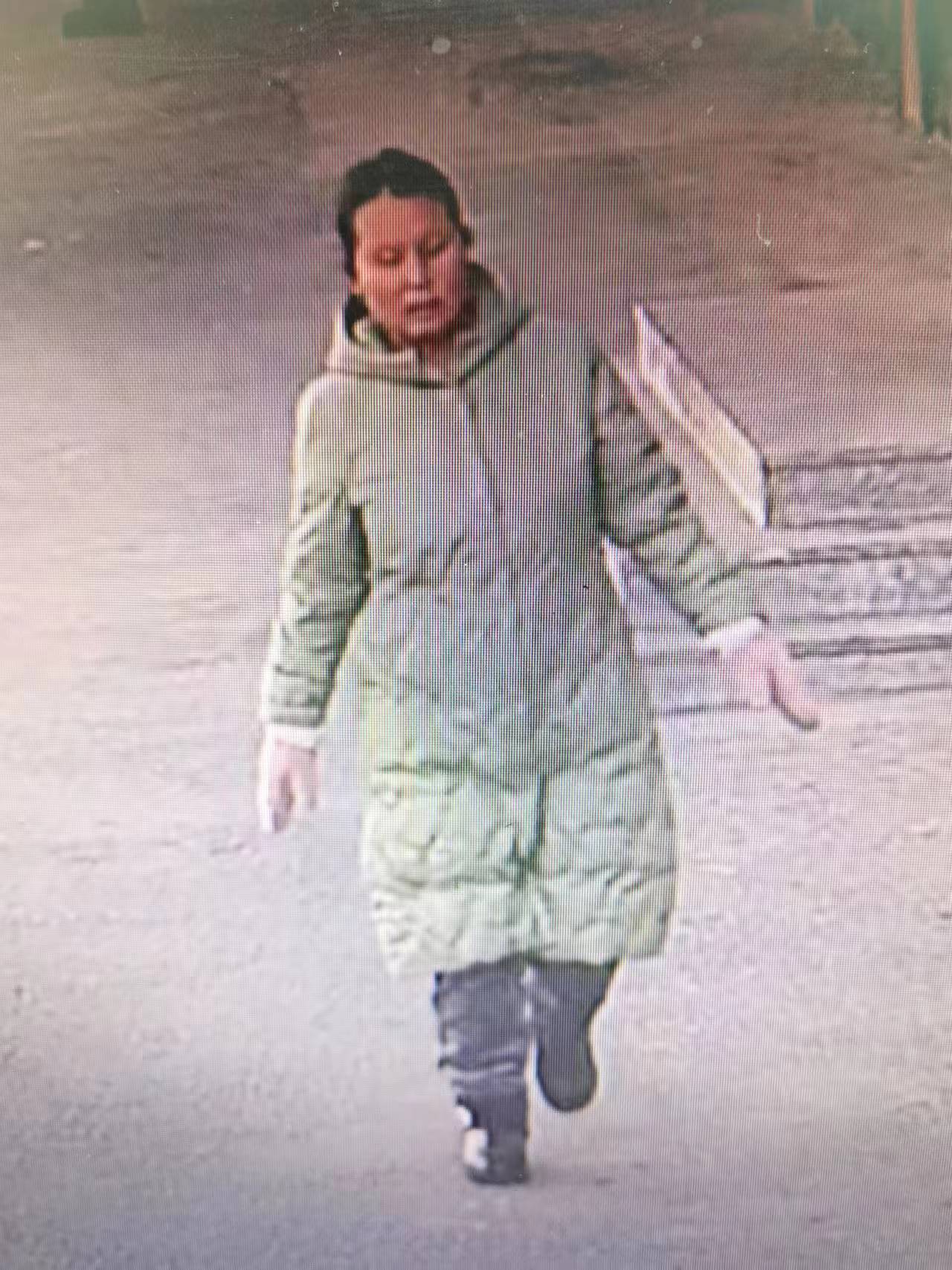 走失者照片 沈阳急寻：青年女子走失，患精神分裂...