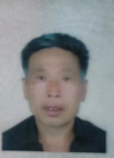 走失者照片 滁州急寻：六旬老人失联，穿条纹睡衣...
