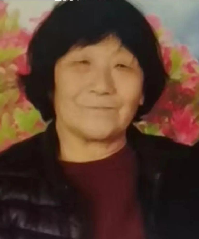 走失者照片 许昌急寻：六旬老太外出失联，穿咖色...