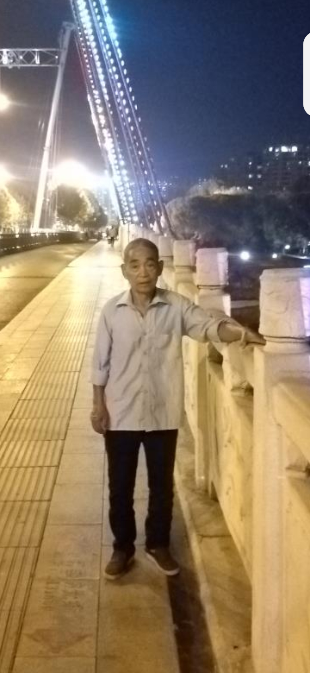 走失者照片 洛阳寻人：六旬老人失联，穿黑色棉袄...
