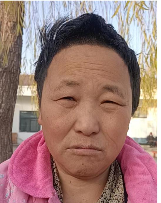 走失者照片 商丘永城寻亲：中年女子被救助，高约...