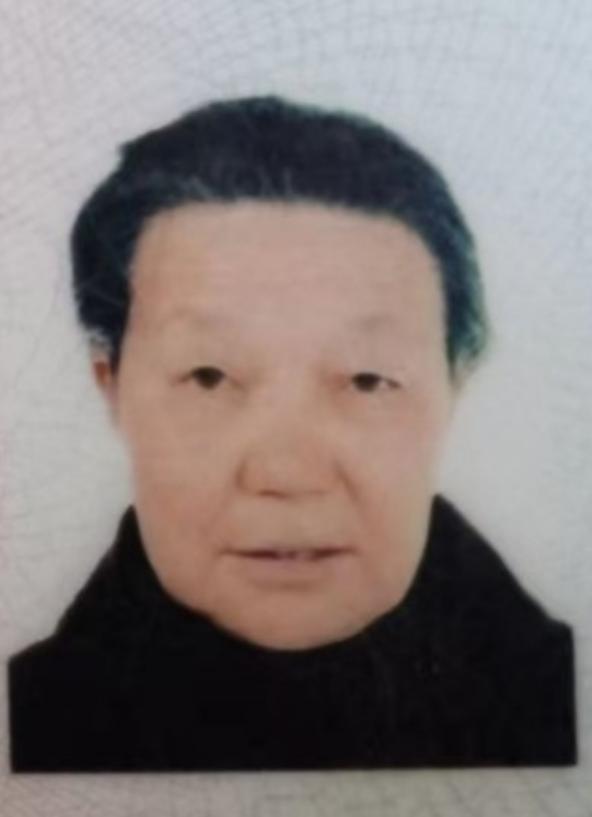 走失者照片 枣庄寻人：滕州八旬老太走失，戴红黑...