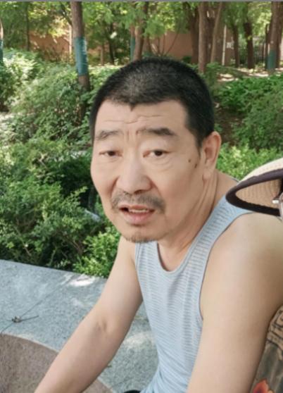 走失者照片 沈阳市寻人：六旬老人走失，患小脑萎...