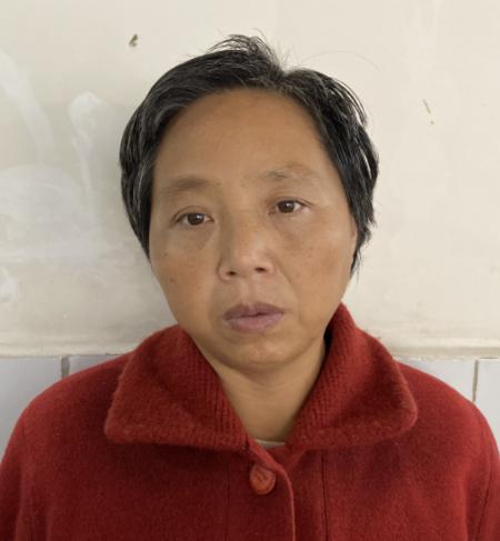 走失者照片 德阳广汉寻亲：五旬女子被救助，穿灰...