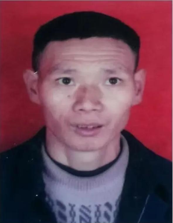 走失者照片 遵义寻人：五旬男子失联，穿黑色羽绒...