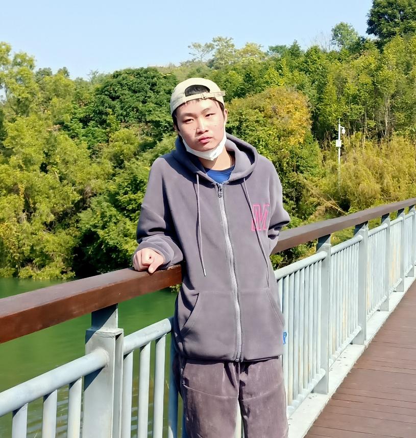 走失者照片 孩子你快回来吧！中山16岁男孩走失...