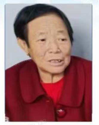走失者照片 阳泉急寻！七旬老太走失，穿红色呢子...