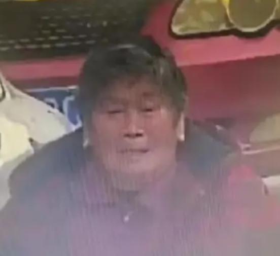 走失者照片 舟山寻人：八旬老太走失，穿红色上衣...