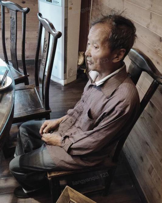 走失者照片 许昌禹州市寻人：七旬老人走失，穿黑...
